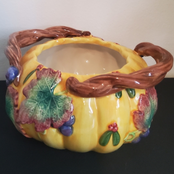 Vintage Fitz and Floyd Pumpkin Shaped Bowl - Picture 6 of 9